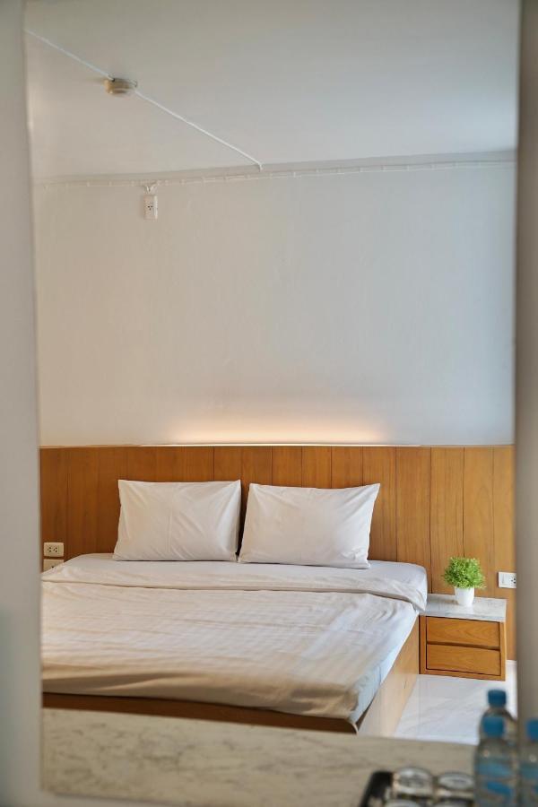 View Place Hotel & Residence Bangkok Buitenkant foto